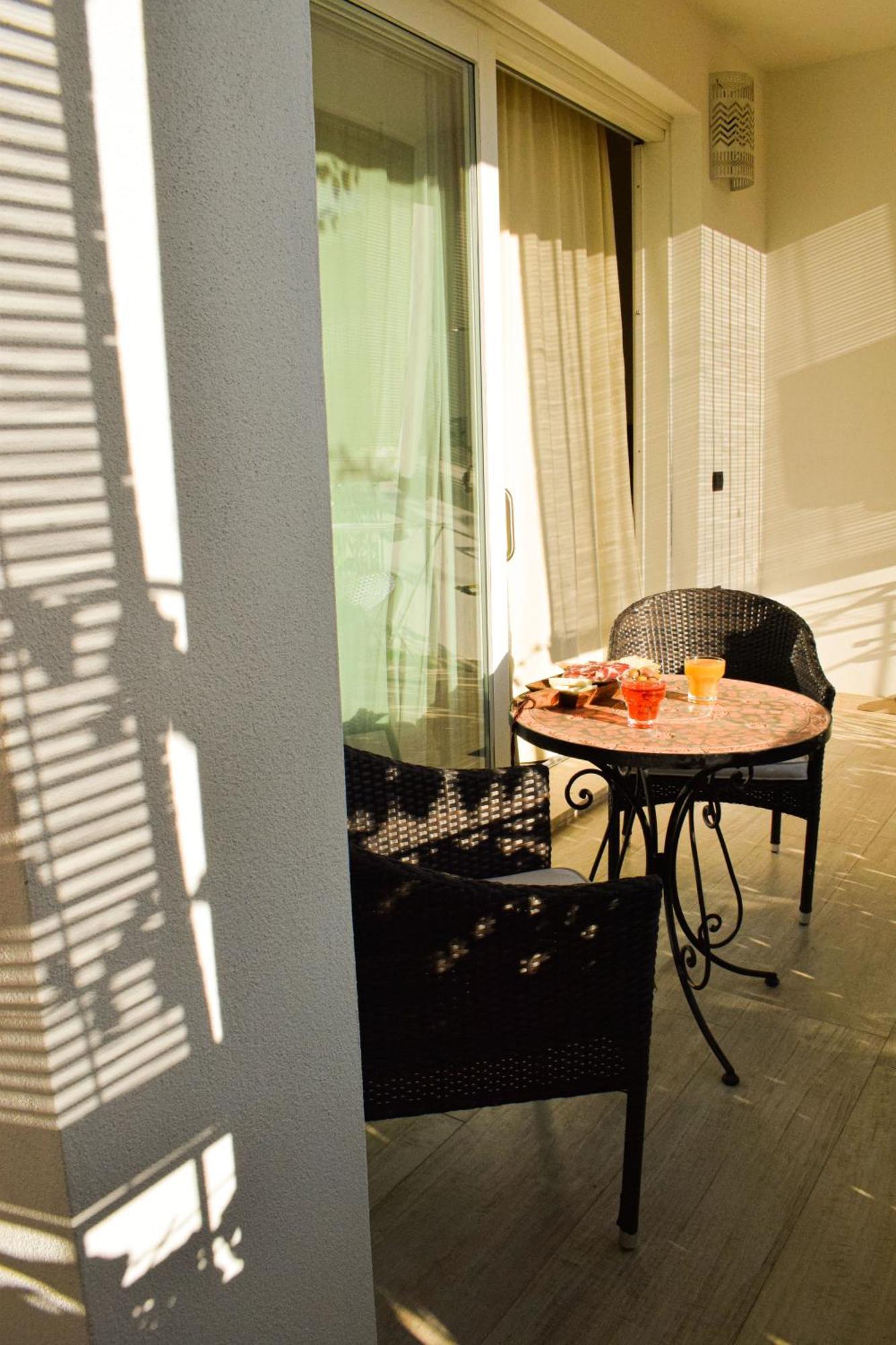 Lughia Bed & Breakfast Tortoli Exterior photo